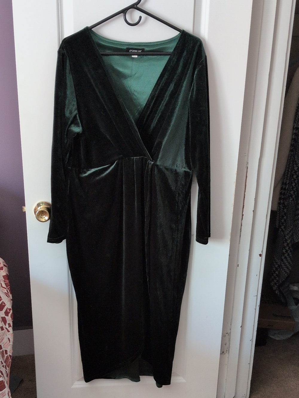 Emerald Velvet Wrap Midi Dress